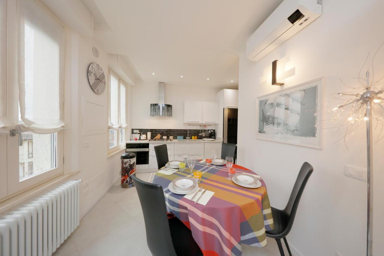 Siena Uptown - Sabrina'S Charming Apartment Buitenkant foto