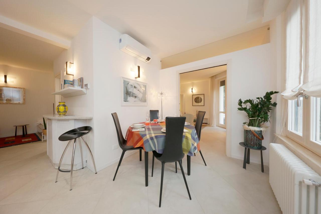 Siena Uptown - Sabrina'S Charming Apartment Buitenkant foto